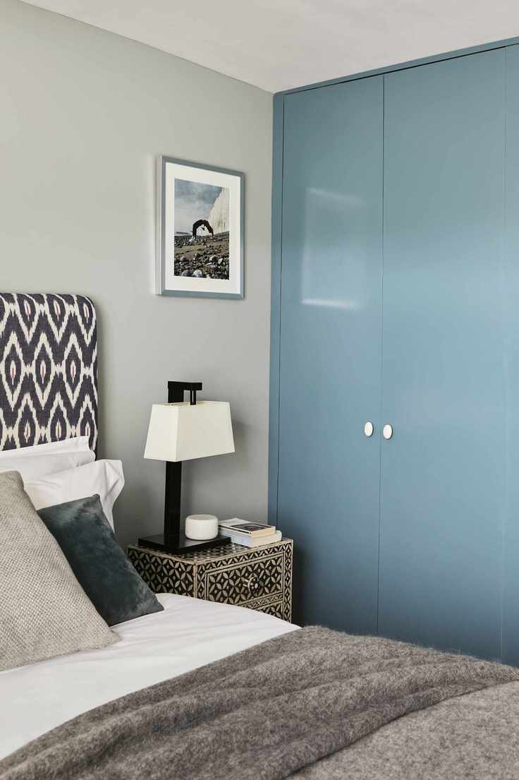 blue bespoke wardrobes, bedroom ideas for men