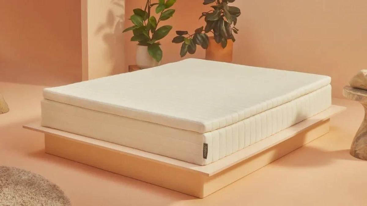 Earthfoam Mattress Topper Review - Eco-Friendly and Supportive for Side Sleepers