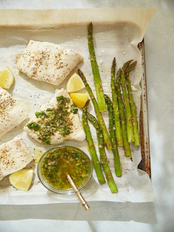 sheet pan halibut with italian salsa verde and asparagus