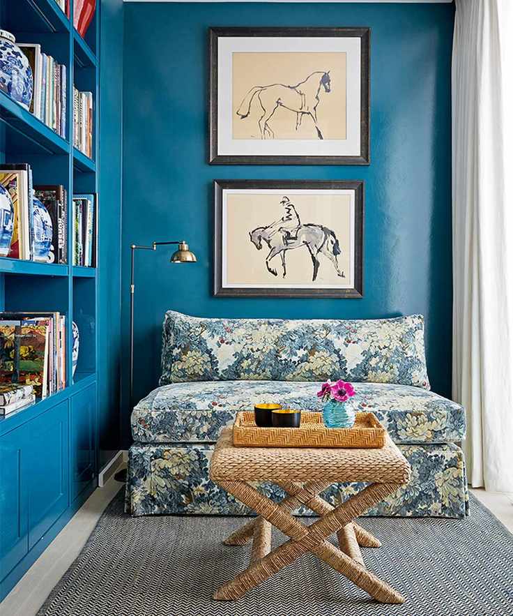 Bookshelf ideas for small spaces
