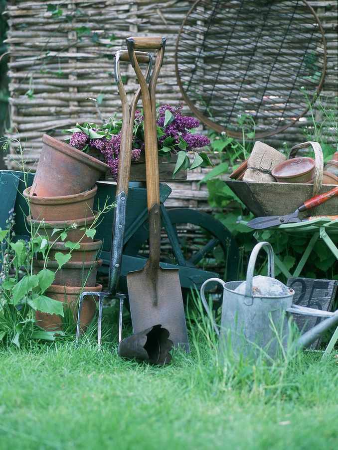 garden tools