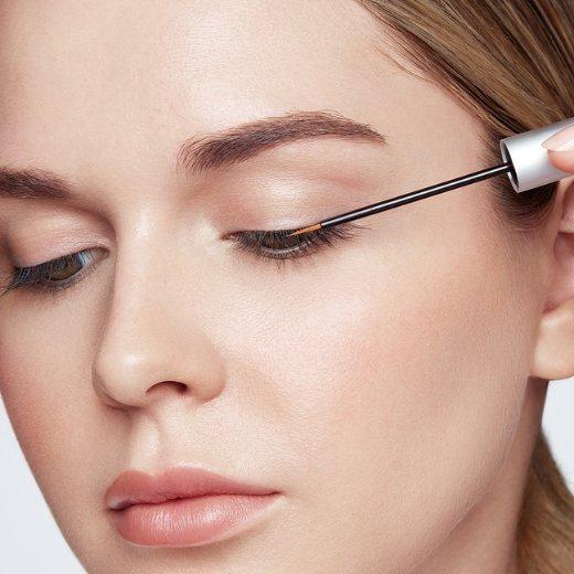 Advanced Conditioning Formula eyelash conditioner
