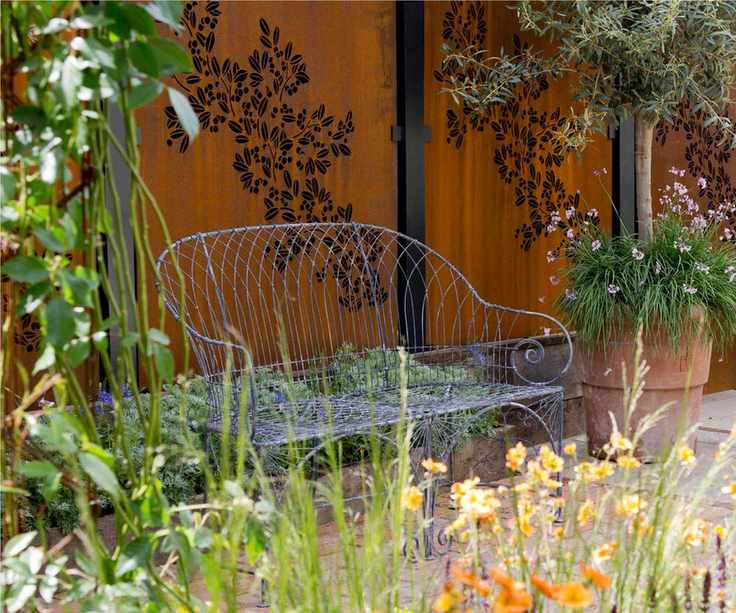 garden screen from Stark & Greensmith