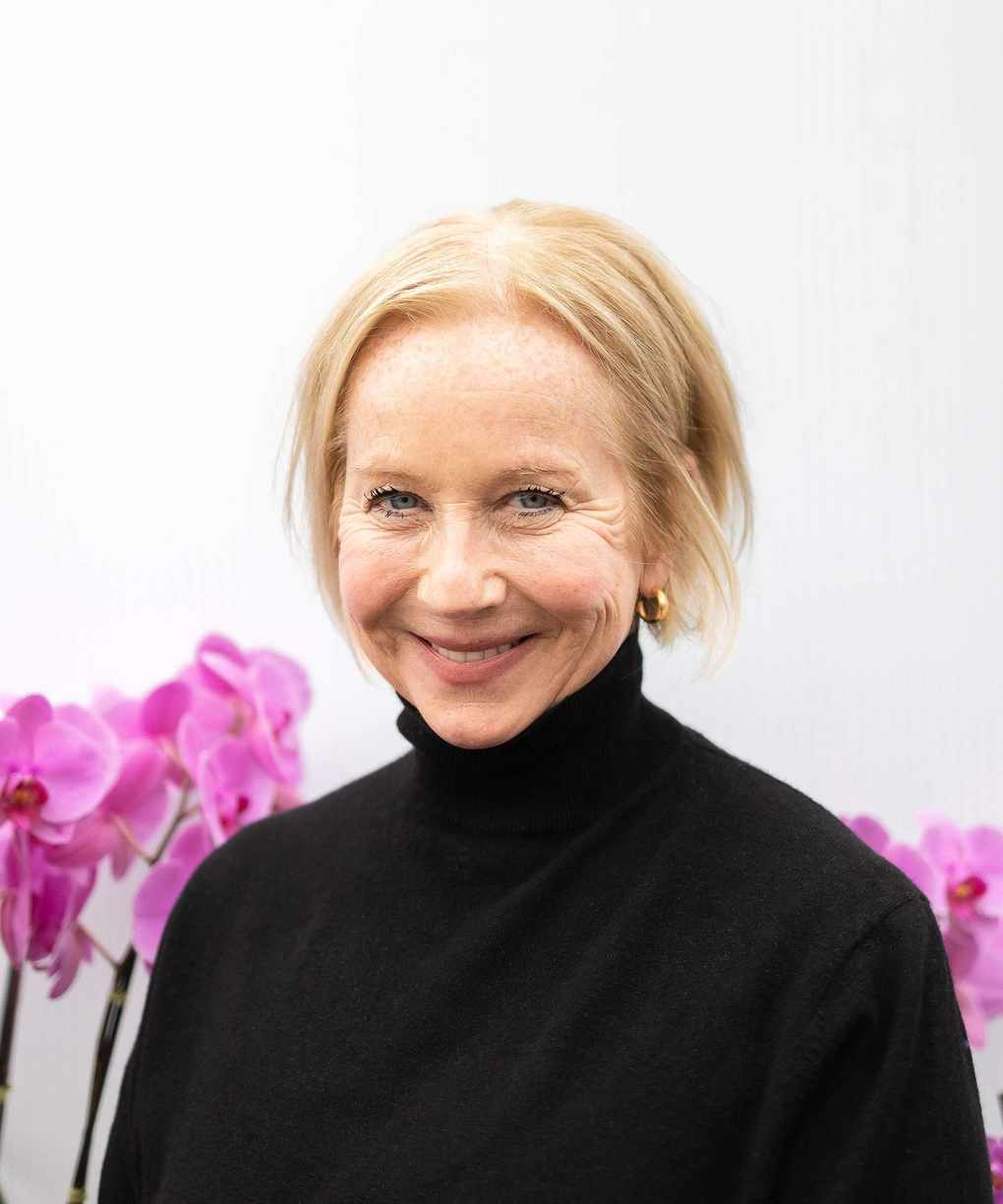 Virginia Hayes headshot