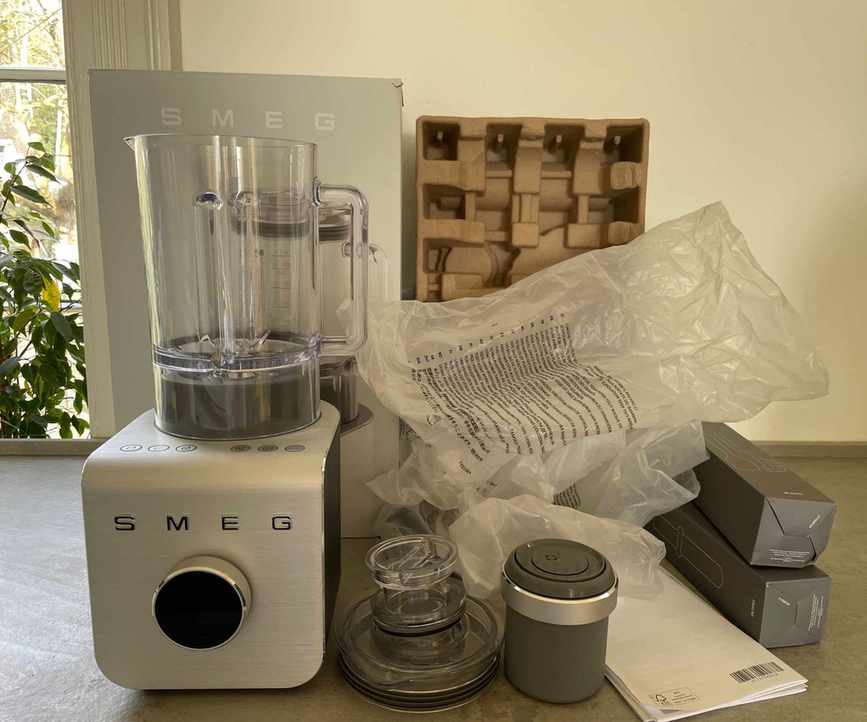 Smeg Professional Blender unboxing