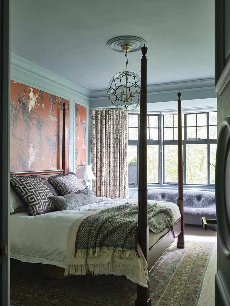 Glass bedroom pendant lamp