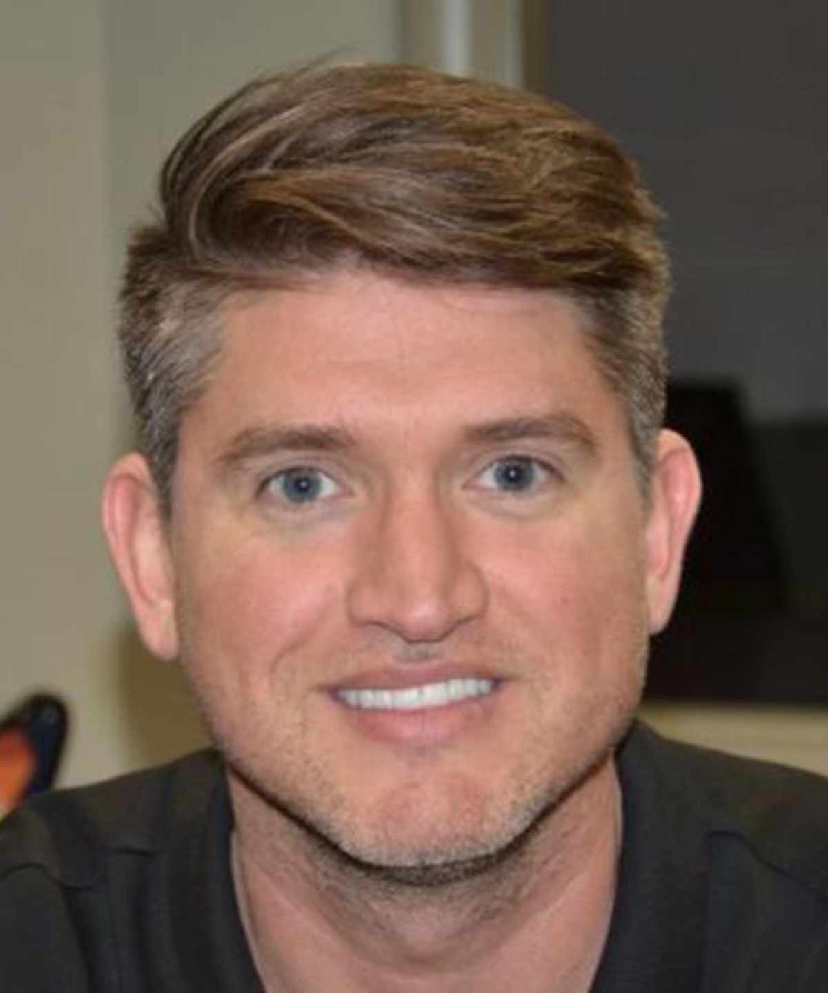 Expert headshot