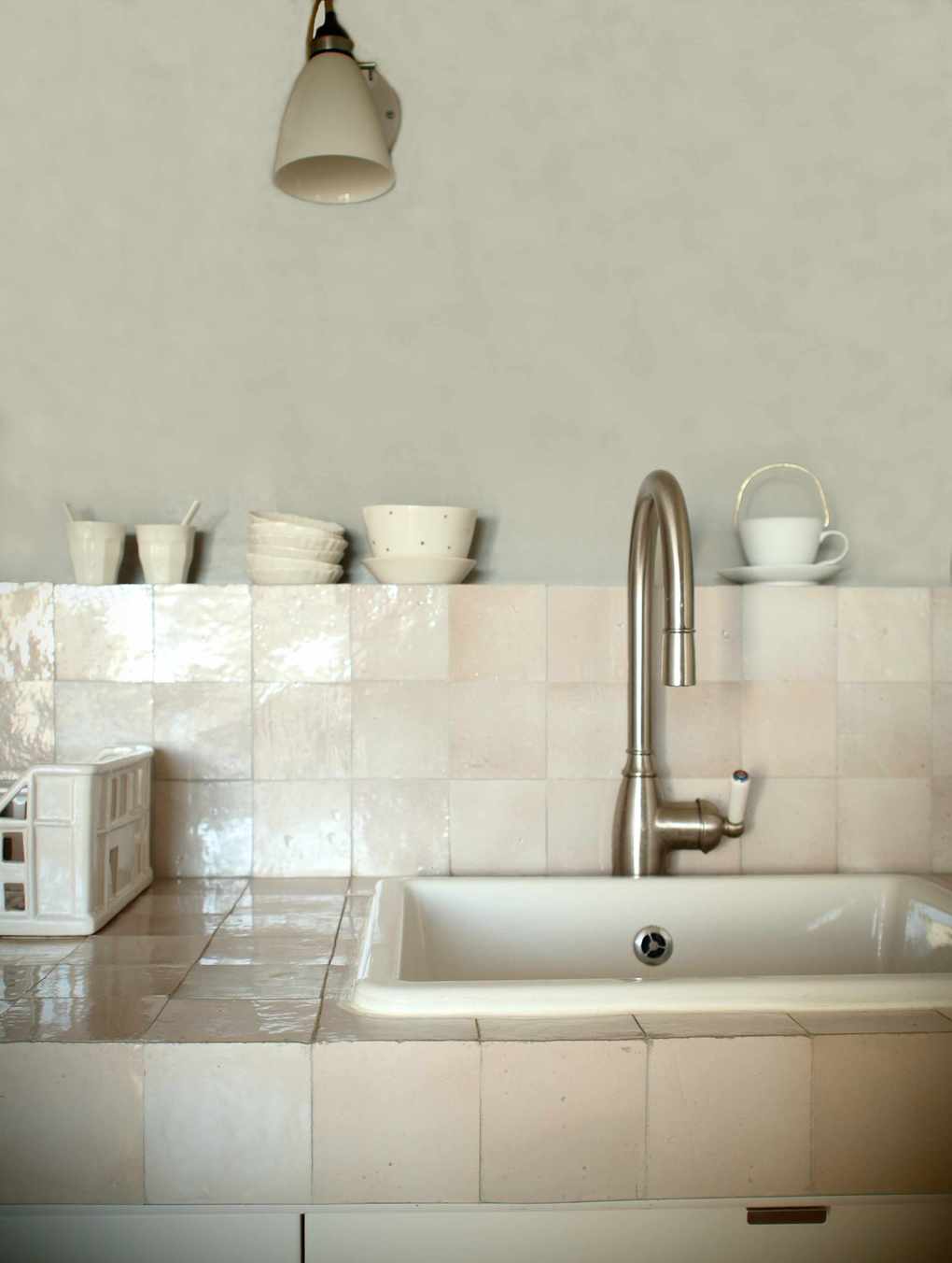 Pink tiled sink