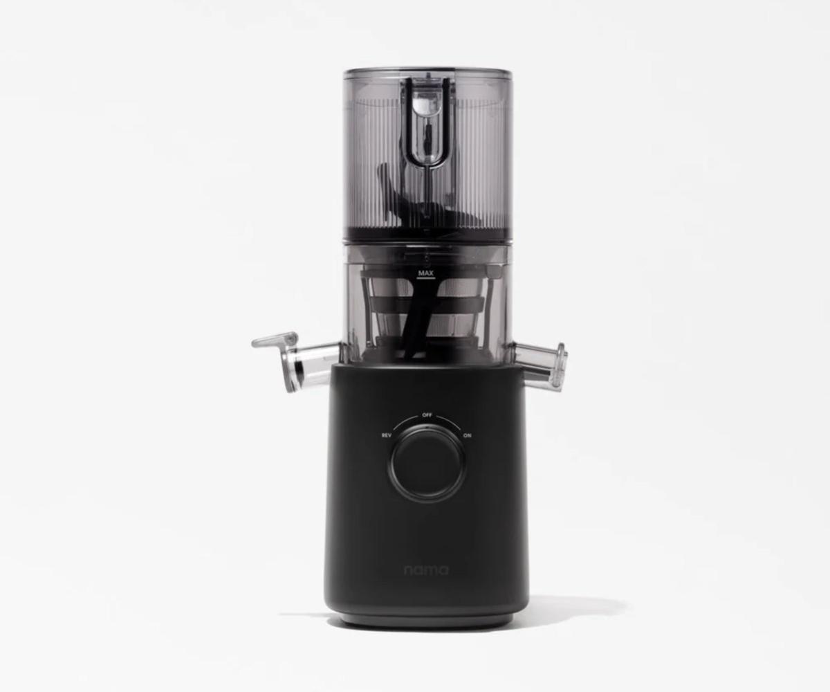 Nama J3 Juicer on a white background