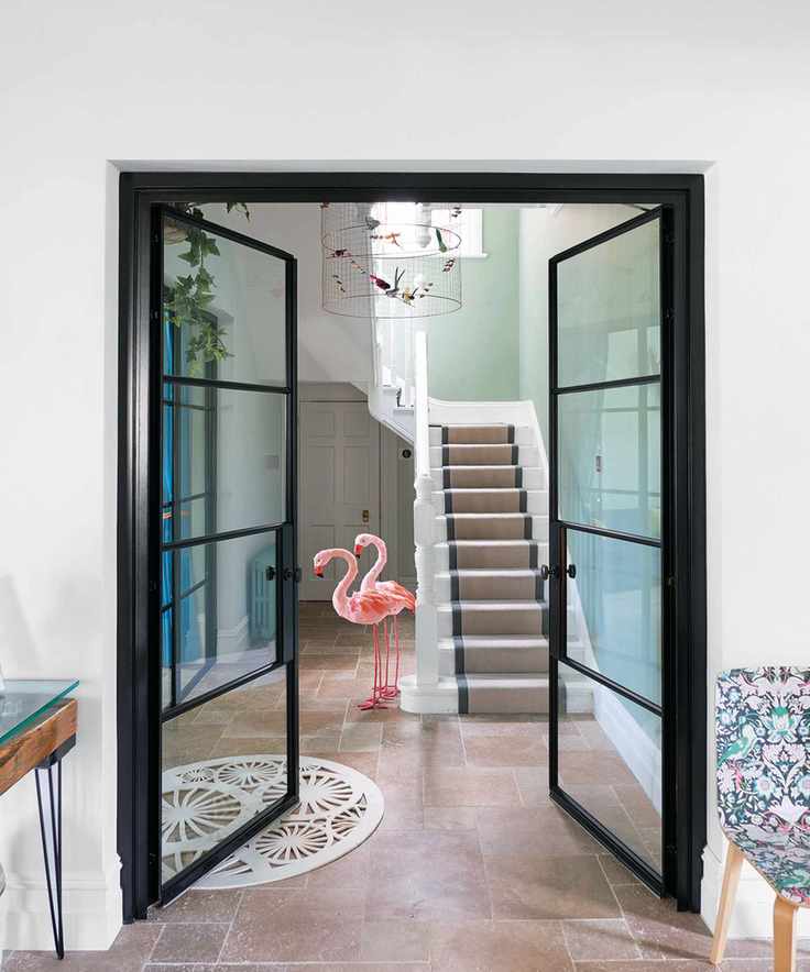 Hallway with a white and grey scheme