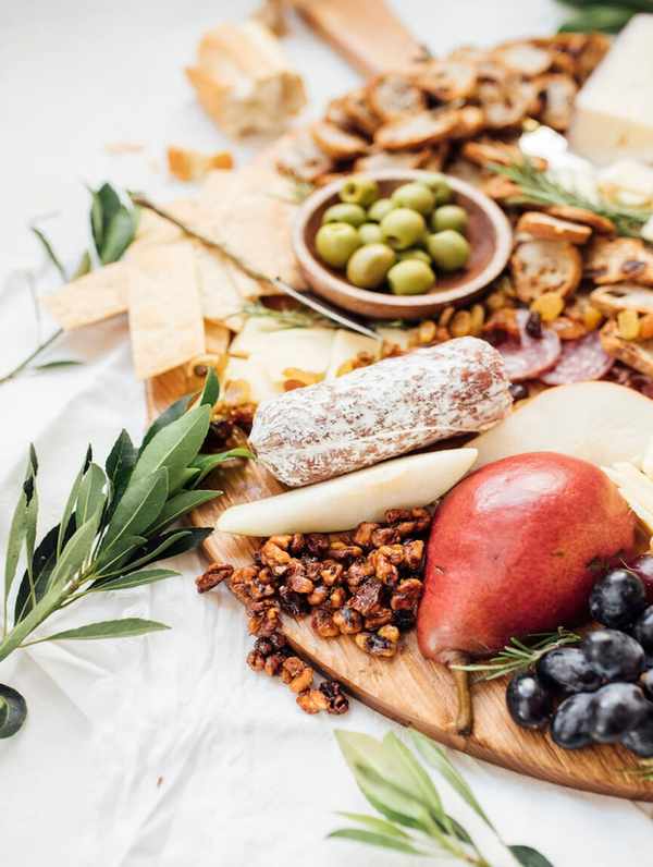 fall-charcuterie-board