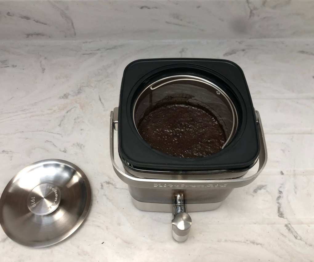 KitchenAid Cold Brew Coffee Maker making coffee
