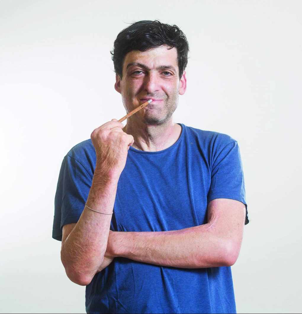 Master Your Holiday Spending with Insights from Dan Ariely