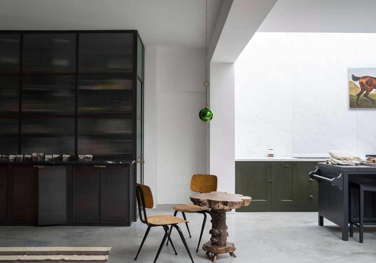 Modern kitchen with mix and match cabinets