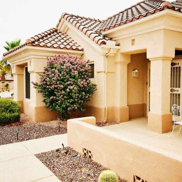 desert style front yard Arizona