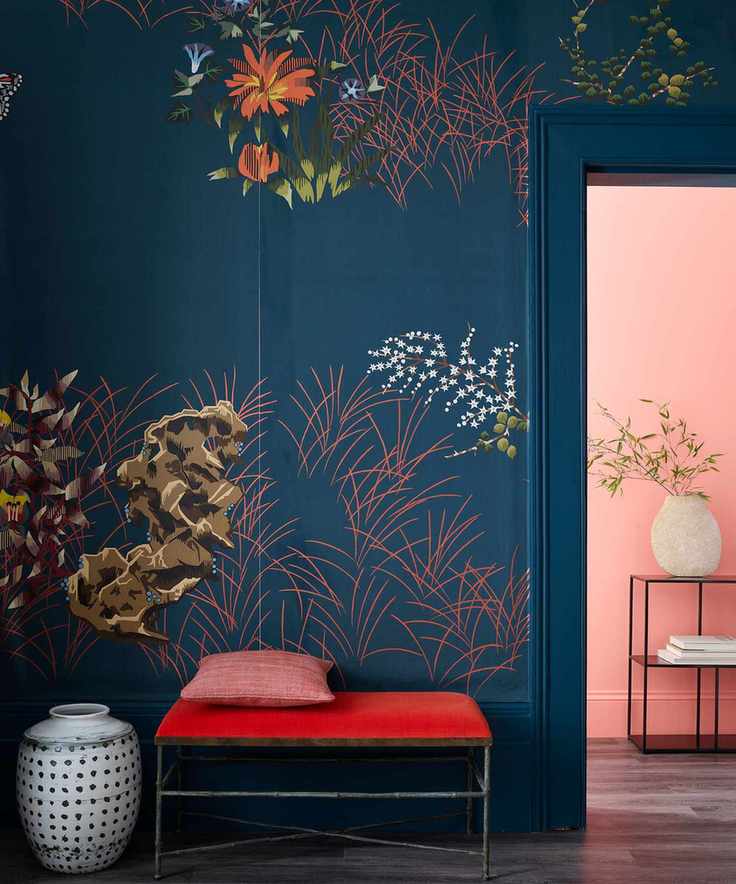 Sitting room with coral accents