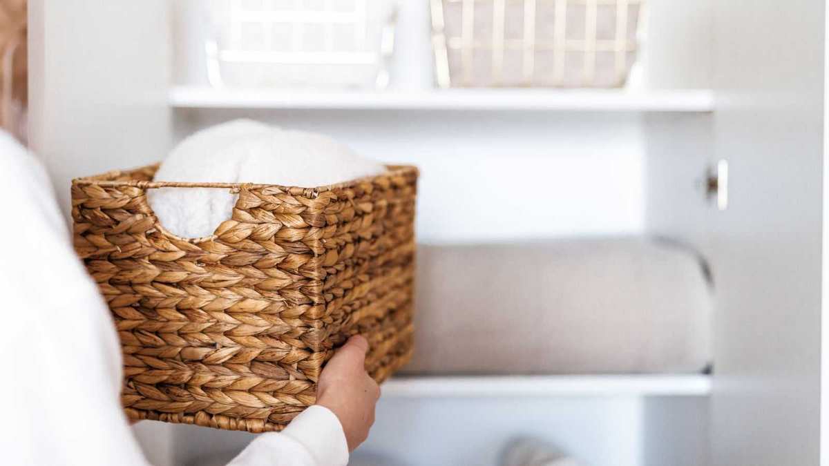 Decluttering Checklist: 34 Items to Clear Out Today