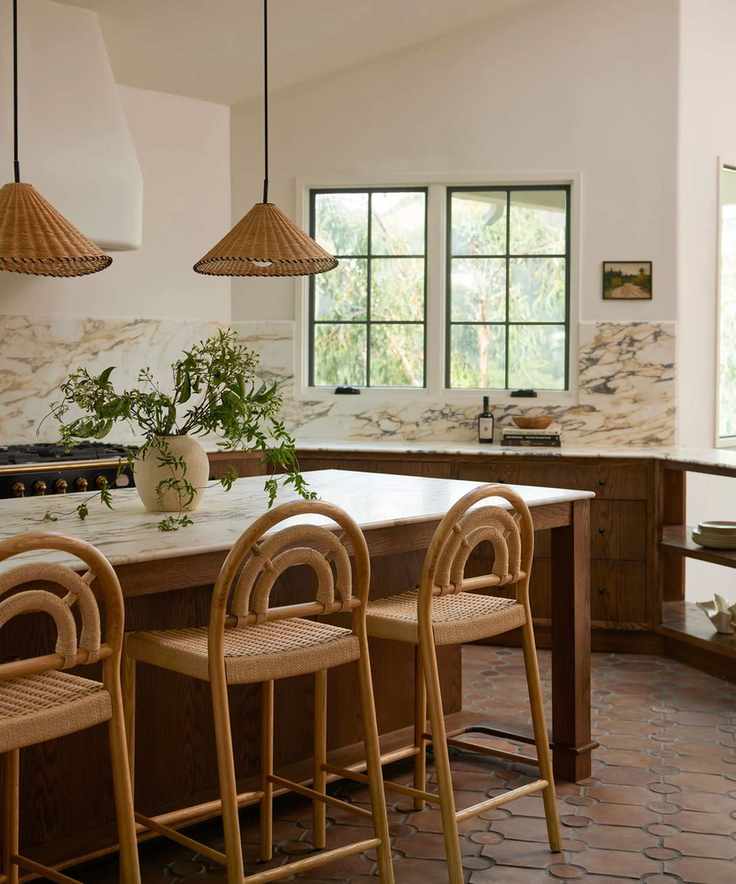 Lulu and Georgia kitchen