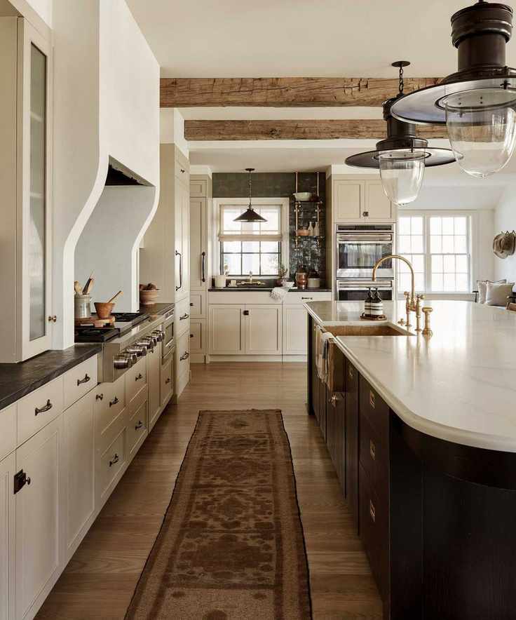 Kitchen with a warm, inviting aesthetic