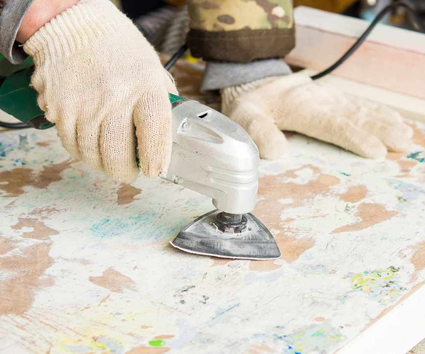 Sanding wood