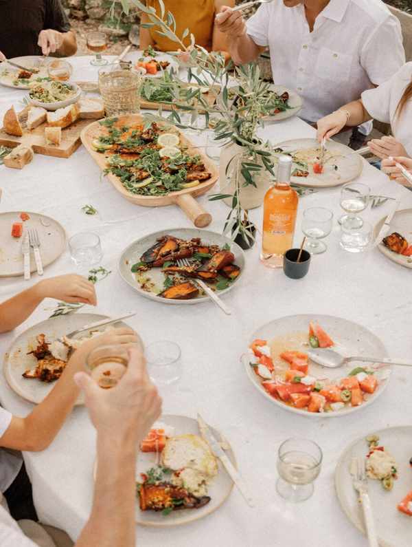 Summer entertaining_wellness inspired party ideas