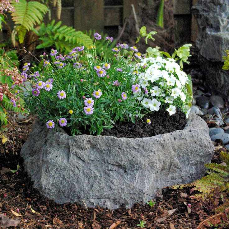 Millwood Pines Domoni Plant Stand