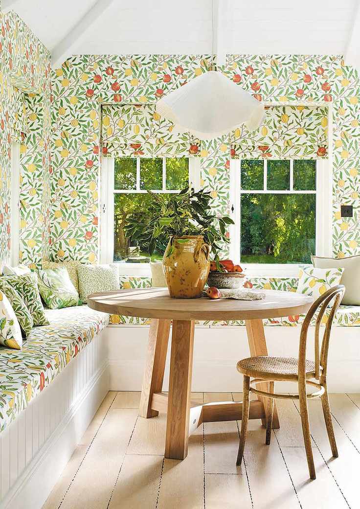 Morris & Co Fruit wallpaper from the Simply Morris collection