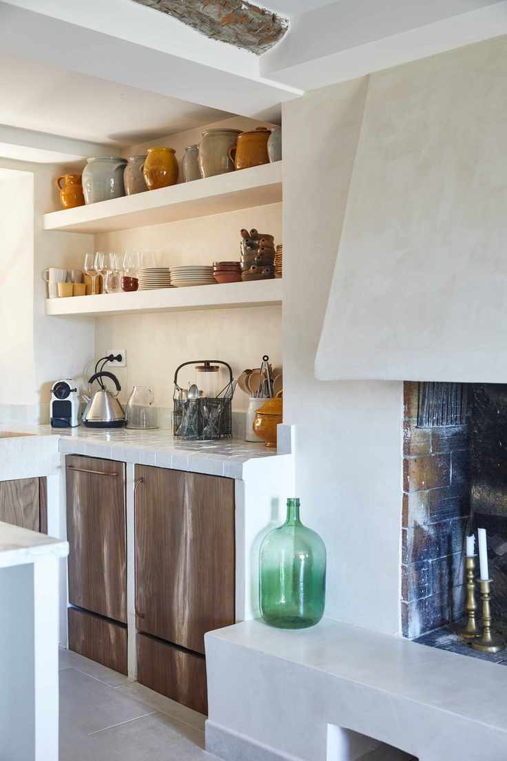 Rustic French kitchen with tiled countertops