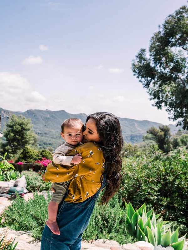 mom and child