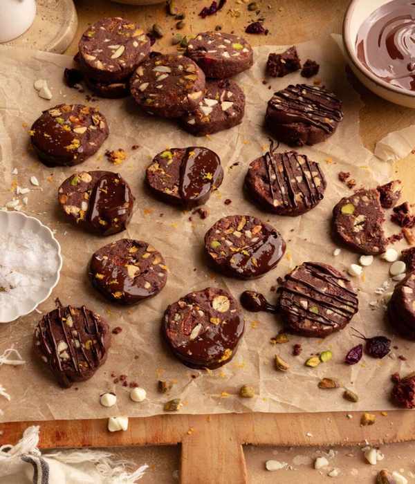 chocolate slice and bake cookies