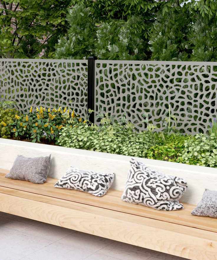 decorative screening used to edge a balcony
