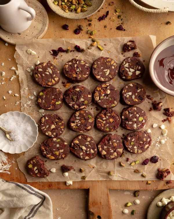 chocolate shortbread cookies
