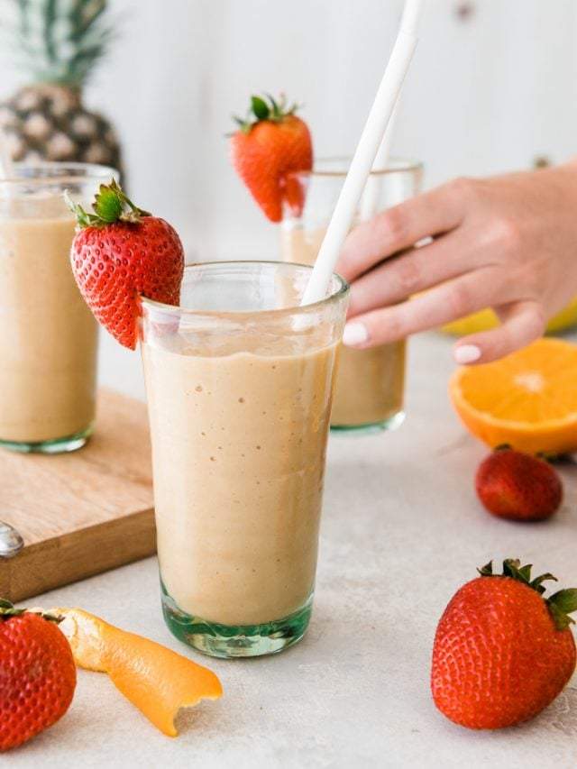 8 Superfood Smoothies to Fuel Your Day