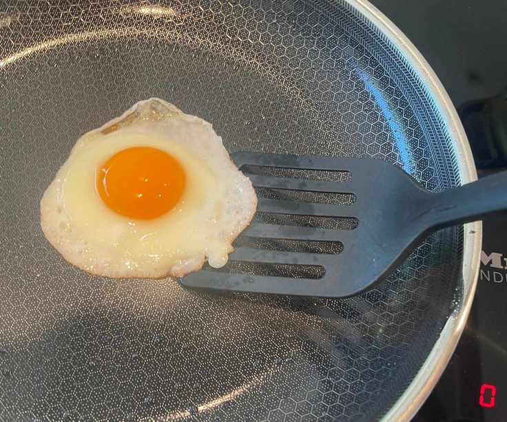 HexClad Hybrid Fry Pan in my test kitchen