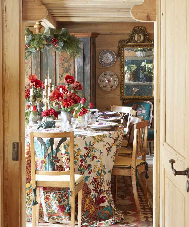 Cluttercore interiors trend