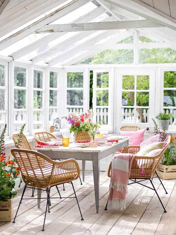 Stylish garden room