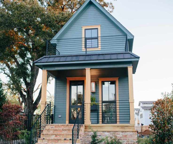 Decorative shotgun house