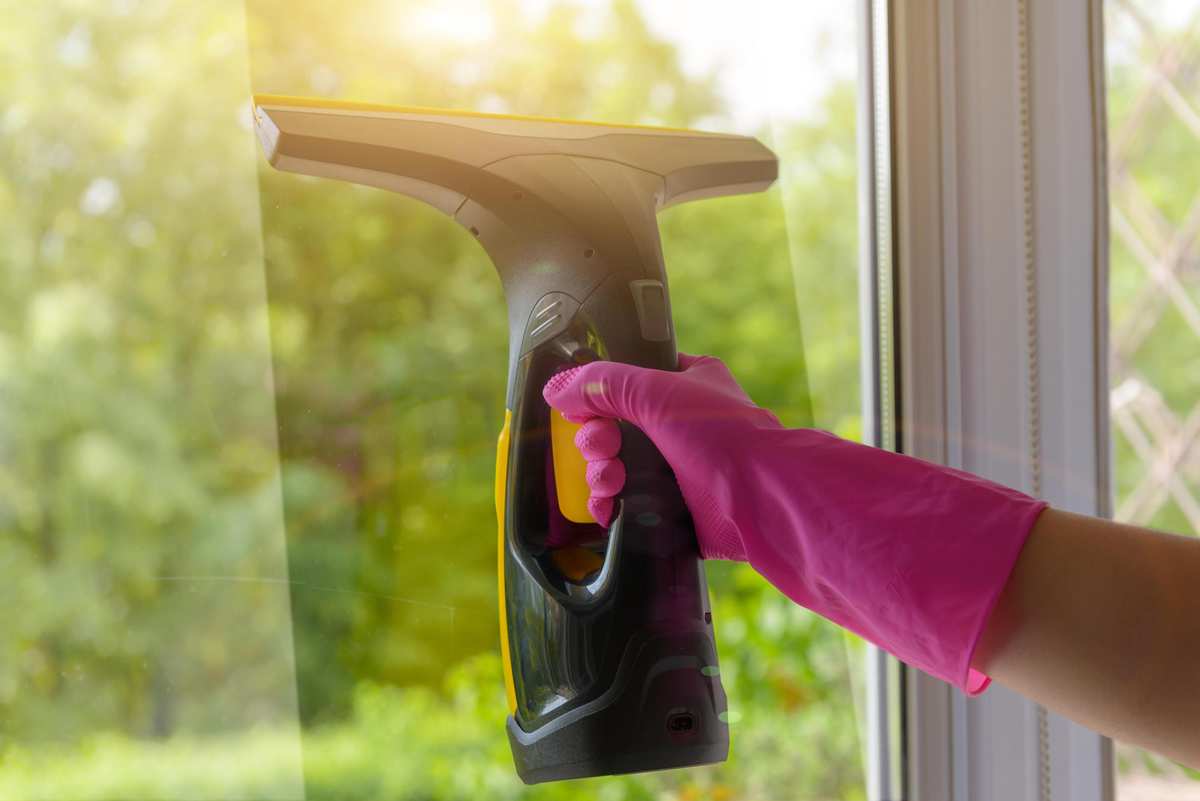windows with condensation