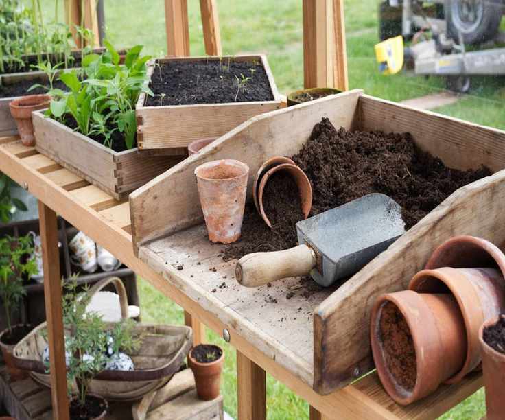 potting bench compost