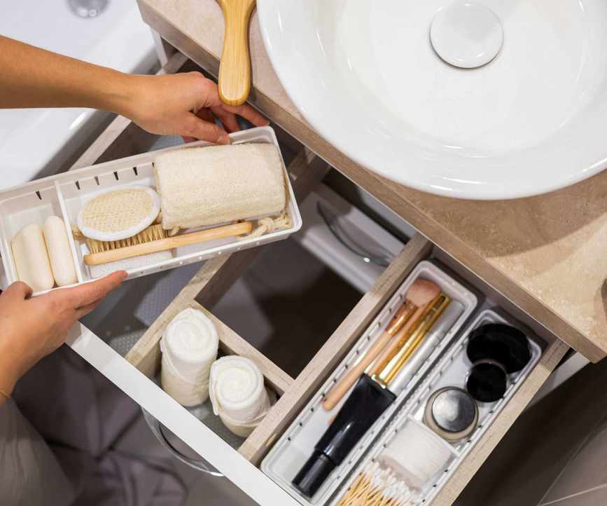 Bathroom drawer organizers