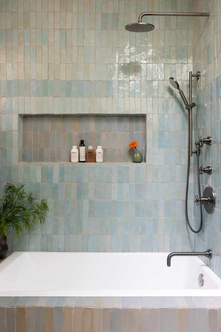 Blue bathroom with pale zeillge tiles