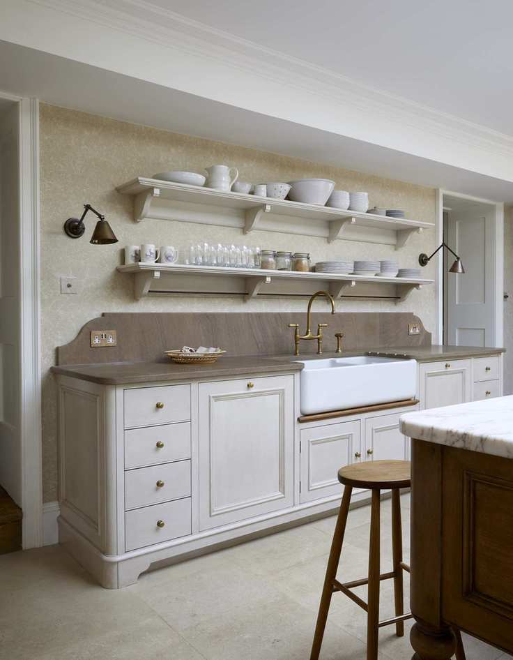 Kitchen wall lighting in a kitchen by VSP Interiors