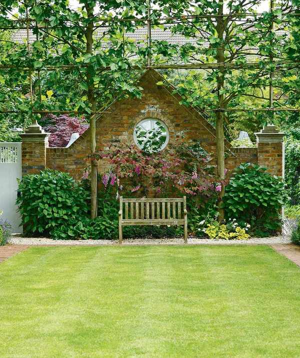 Pristine grass in a large garden