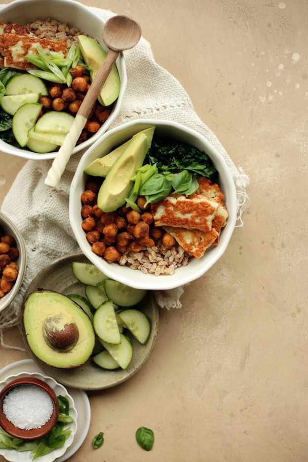 spiced chickpea grain bowl