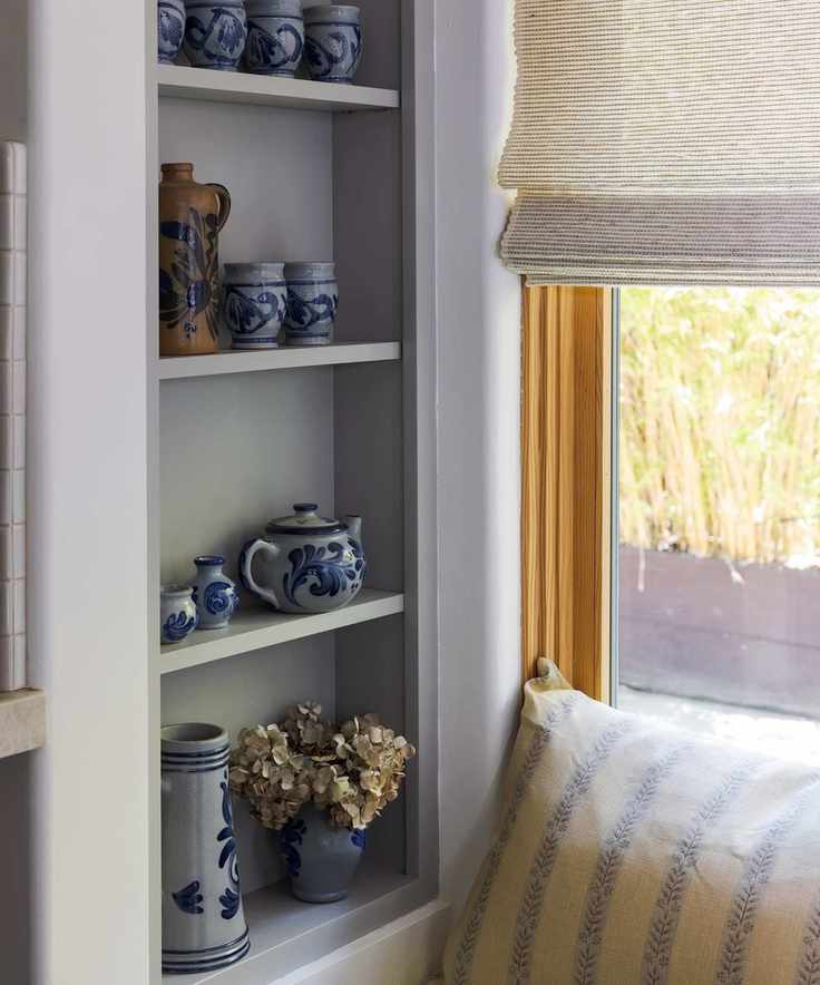 kitchen banquette and ceramics
