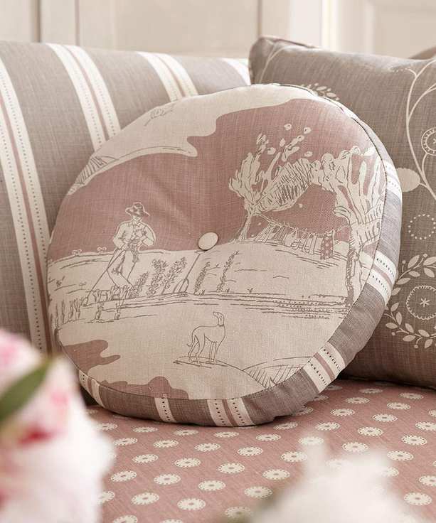 Color psychology: how color affects mood in interior design – lilac room