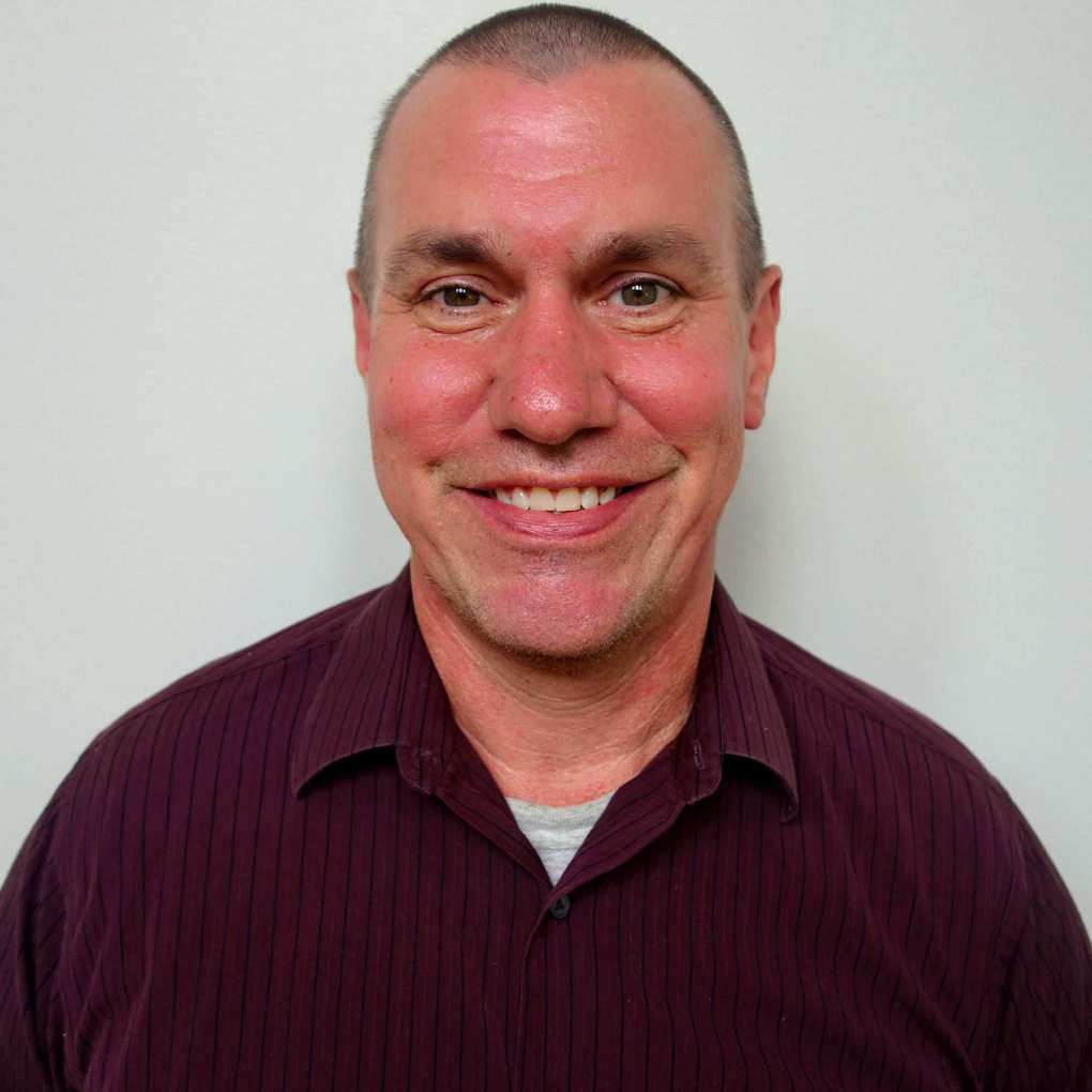 Headshot of David Bakke.