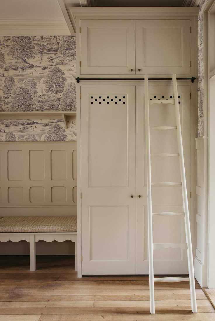 boot room storage with ladder
