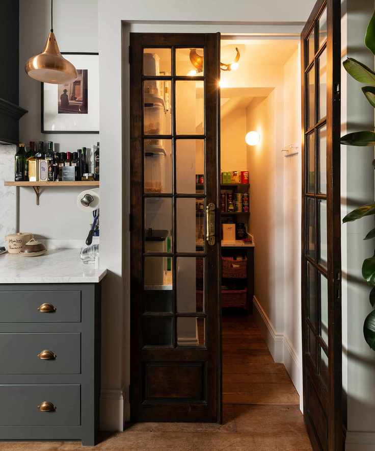 Under-stairs-pantry-ideas-Devol
