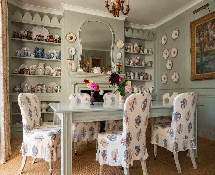 Display of elegant china